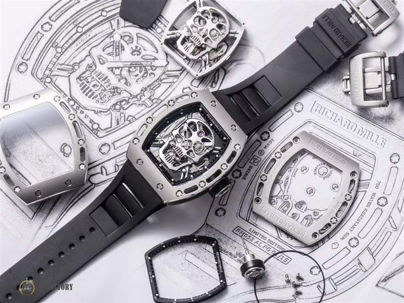 在淘寶或者拼多多這些平臺上買復刻表靠譜嗎-復刻表