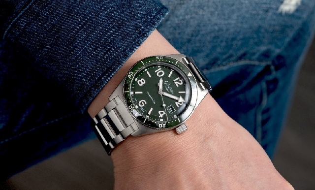 值得你認識的德系血統綠水鬼｜格拉蘇蒂原創SeaQ潛水表蘆葦綠新色-復刻表