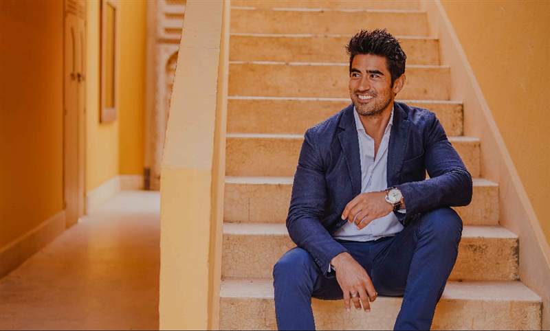 沛納海新任品牌大使何許人？懂上鏡也懂環保的數位名流，Jeremy Jauncey-復刻表