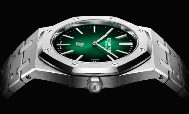 首見綠色煙熏面! AP 發(fā)表皇家橡樹「JUMBO」超薄鉑金腕表Ref. 15202-復刻表