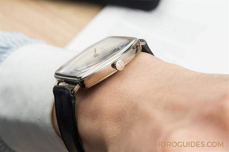 NOMOS Lux白金腕表,一種讓人意猶未盡的氣質美學-復刻表