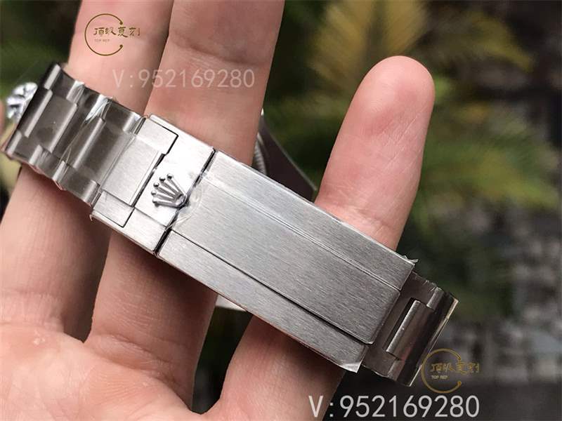 AR廠(chǎng)勞力士漸變藍(lán)鬼王v2版腕表復(fù)刻做工怎么樣對(duì)比n廠(chǎng)漸變鬼王-復(fù)刻表