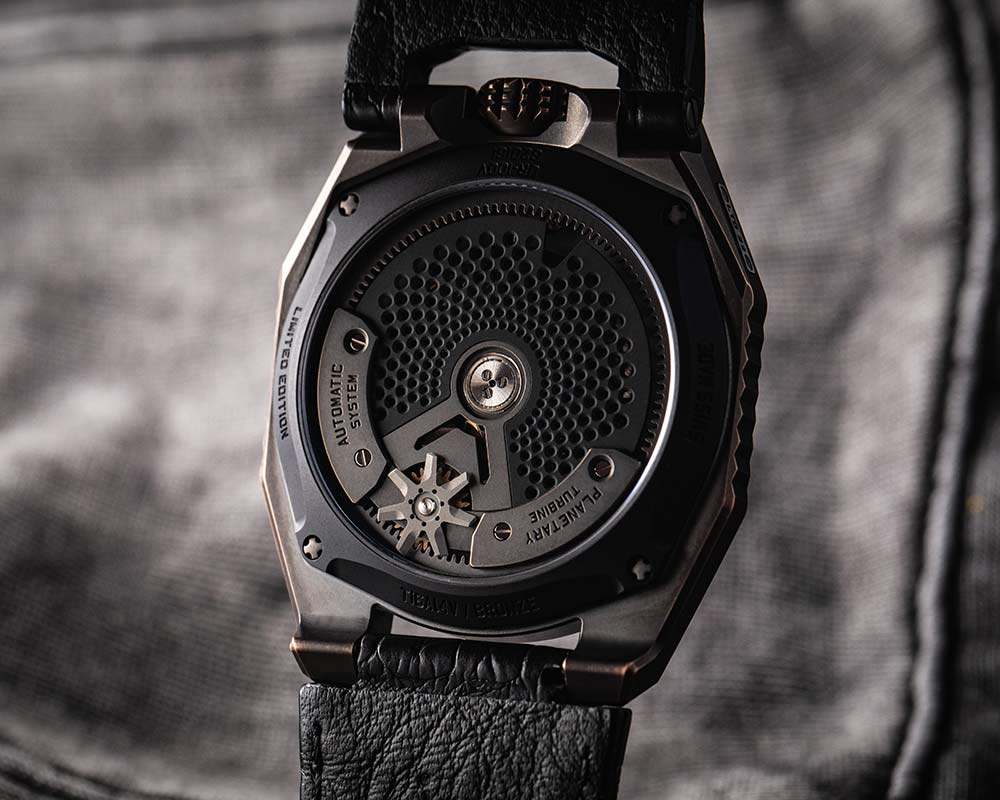 URWERK UR-100V 霸王龍-復刻表
