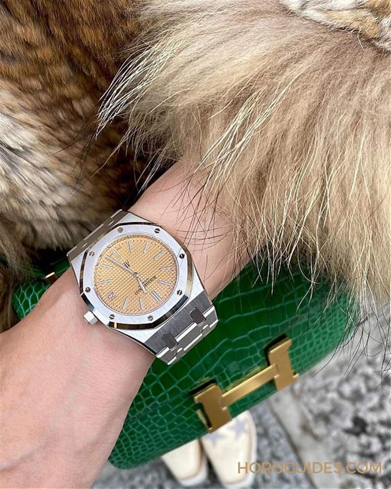 AUDEMARS PIGUET - 連紐約時報也關注！ 聽聽來自女性的藏家觀點
