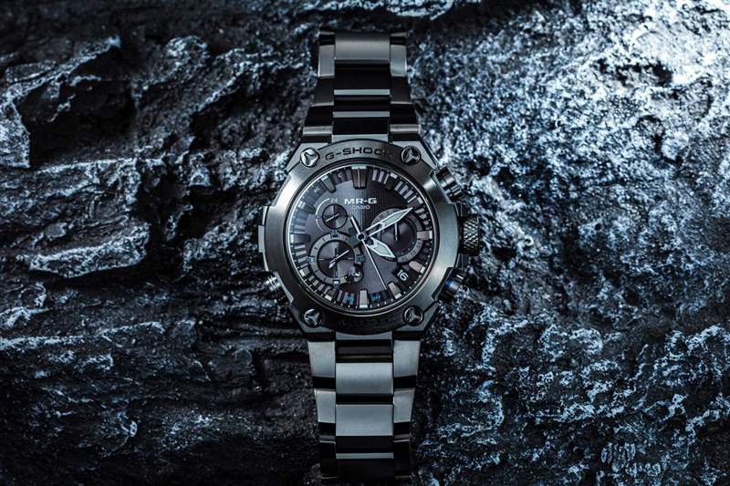 日本武士紅!G-SHOCK MR-G系列新款重現「赤備」主題-復刻表