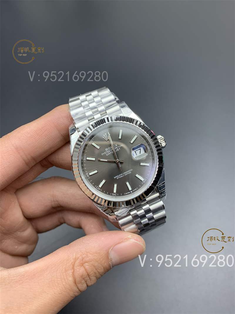 VS廠日志-VS廠復(fù)刻勞力士日志3235機(jī)芯對比正品怎么樣-復(fù)刻表