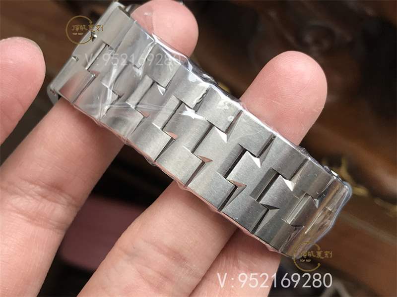 XF廠江詩丹頓縱橫四海海外超薄2000V復刻表做工怎么樣-復刻表