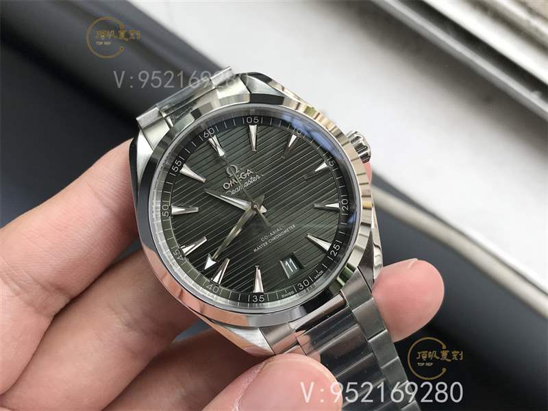 VS廠海馬150-揭秘VS廠歐米茄海馬150復(fù)刻表和正品對比區(qū)別大嗎-復(fù)刻表