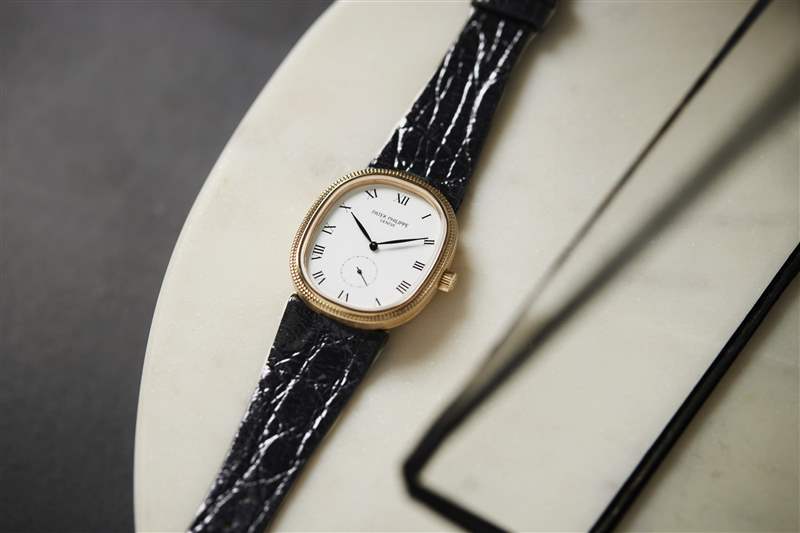 復(fù)古百達翡麗