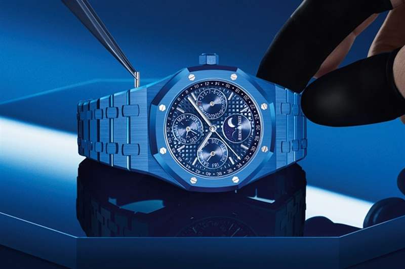 愛彼AUDEMARS PIGUET的陶瓷色彩張力,如何刷新Royal Oak皇家橡樹系列經(jīng)典印象?-復(fù)刻表