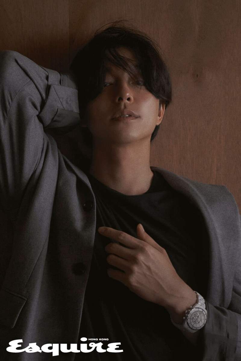 孔劉演繹CHANEL J12腕表｜以不變去求變-復刻表