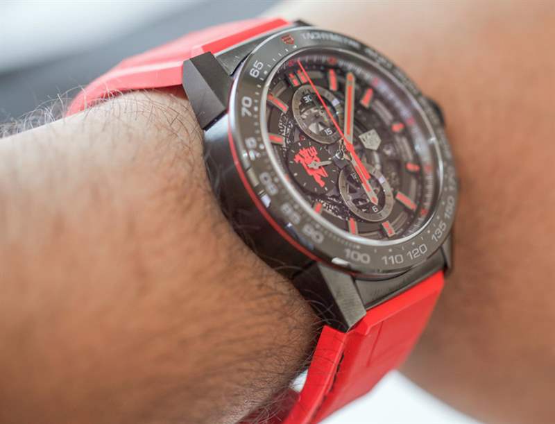 泰格豪雅 Carrera Heuer 01 Manchester United Red Devil 手表上手-復刻表