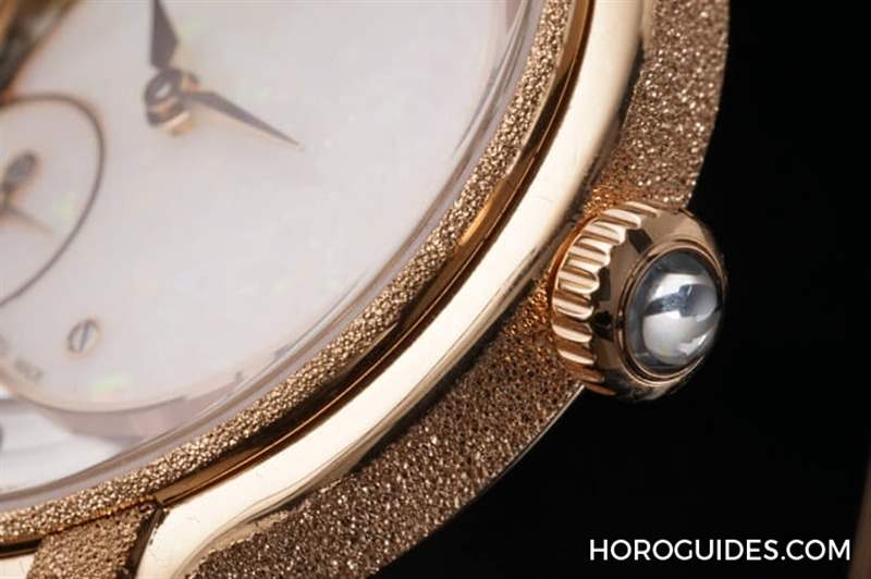 真的很Bling Bling愛彼Millenary霜金工藝上身-復刻表