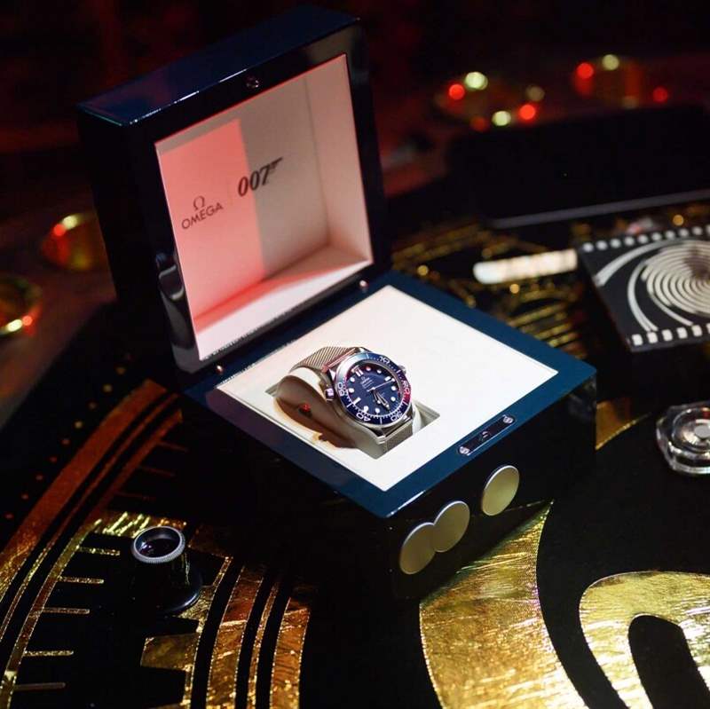 60周年版海馬潛水300米腕表 Daniel Craig現身Omega占士邦60周年慶祝活動!深入James Bond世界向經典角色007致敬-復刻表