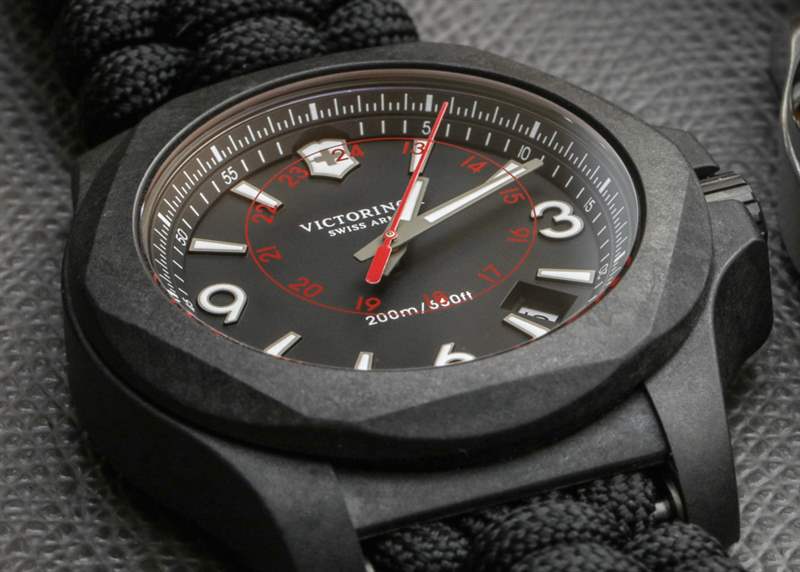 維氏瑞士軍INOX碳Naimakka傘繩表帶手表評(píng)論-復(fù)刻表