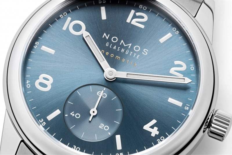NOMOS Glashütte全新Club Sport neomatik腕表推出煥然一新的尺寸和配?設(shè)計-復刻表