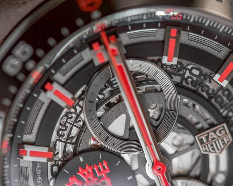 泰格豪雅 Carrera Heuer 01 Manchester United Red Devil 手表上手-復刻表