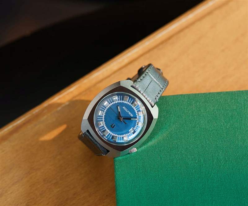 Accutron的傳統(tǒng)收藏-復(fù)刻表