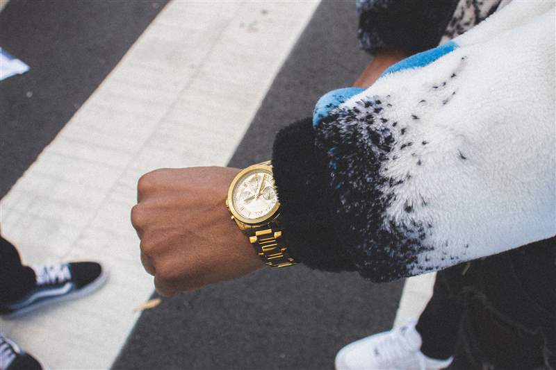 在HBCU的四個返校節(jié)上進行手腕檢查的照片報告-復(fù)刻表