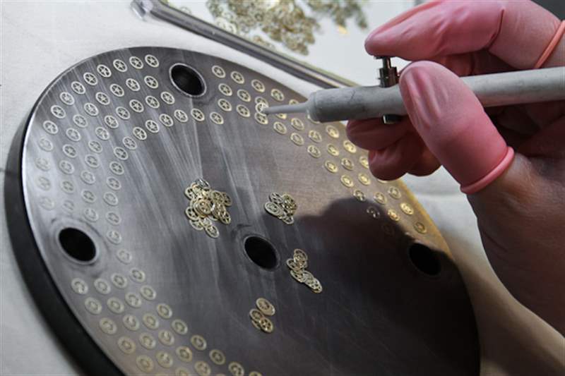 積家：在鐘表之鄉(xiāng)的中心制造時(shí)計(jì)-復(fù)刻表