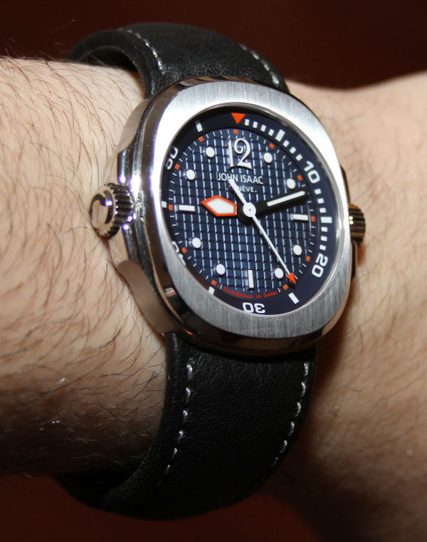 約翰艾薩克日內(nèi)瓦波濤洶涌的海浪手表評論-復(fù)刻表