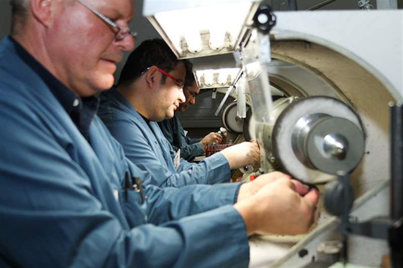 積家：在鐘表之鄉(xiāng)的中心制造時(shí)計(jì)-復(fù)刻表