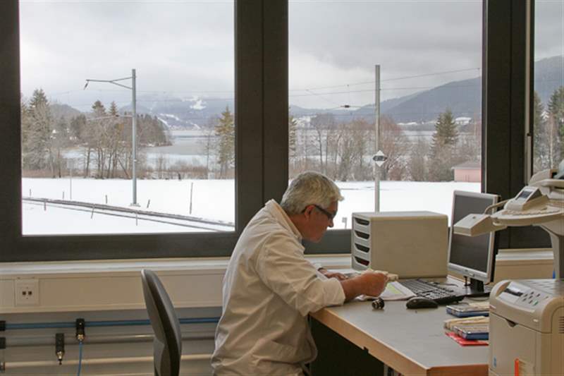 積家：在鐘表之鄉(xiāng)的中心制造時(shí)計(jì)-復(fù)刻表