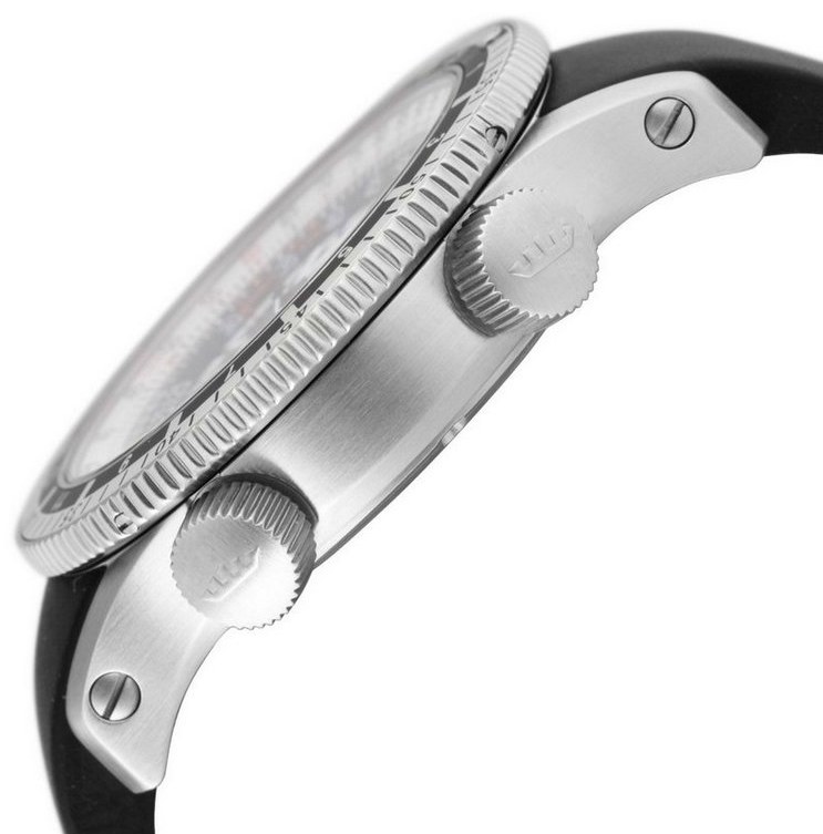 fortis-b-47-calculator-limited-edition-watch side Fortis B-47計(jì)算器手表有有趣的忙碌表盤-復(fù)刻表