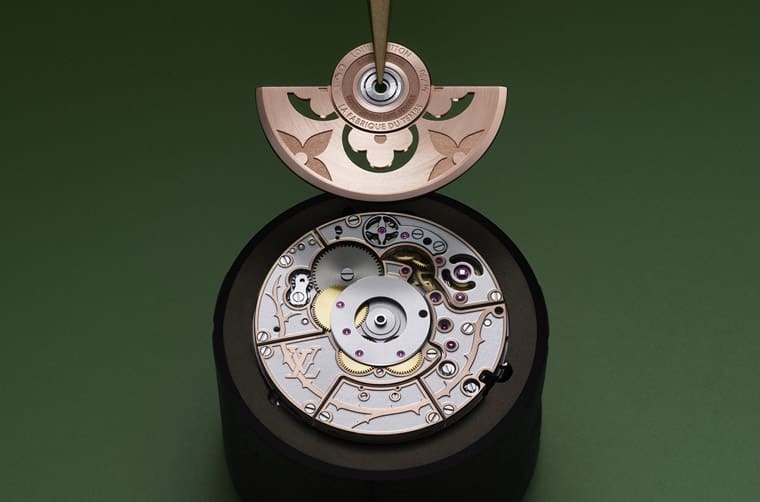 路易威登Tambour玫瑰愛(ài)心活動(dòng)裝置陀飛輪啟動(dòng)瞬間手表魅力再升級(jí)-復(fù)刻表
