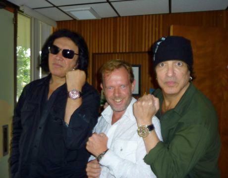 接吻的Artya手表：與吉恩·西蒙斯等合作-復刻表