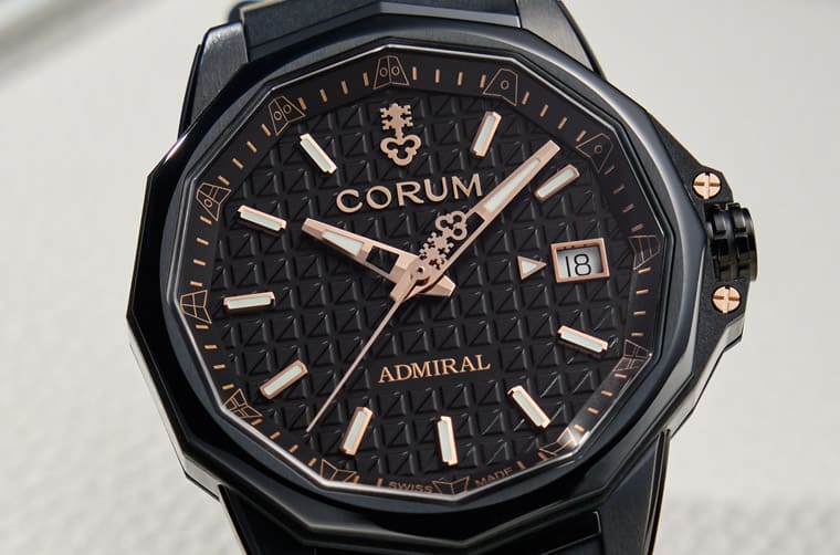 昆侖表海軍上將全黑造型大三針全面鎖定男女性客群-復刻表