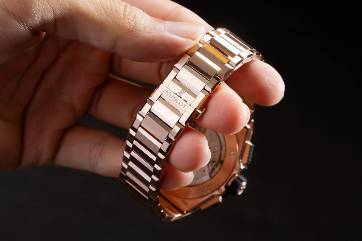 HUBLOT宇舶鏈帶腕表一推出就成為業(yè)界基準(zhǔn)的5個關(guān)鍵-復(fù)刻表