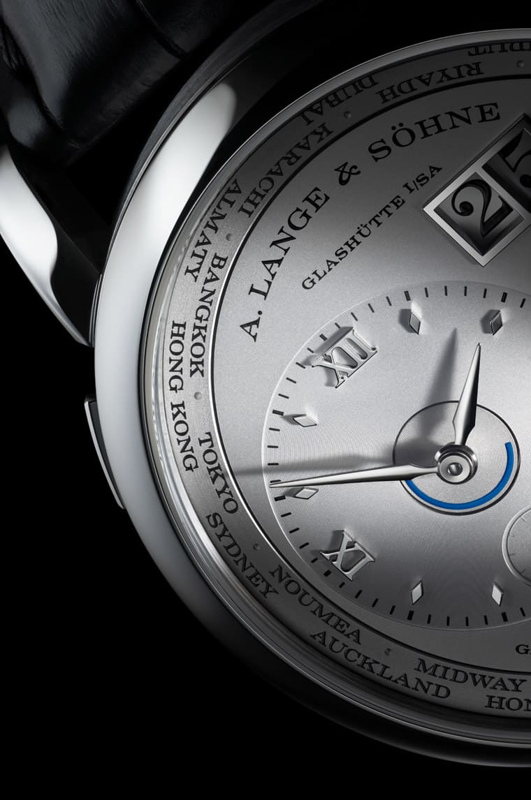 朗格Lange 1 Time Zone兩地時間手表新增專賣店限定鉑金銀灰面-復(fù)刻表