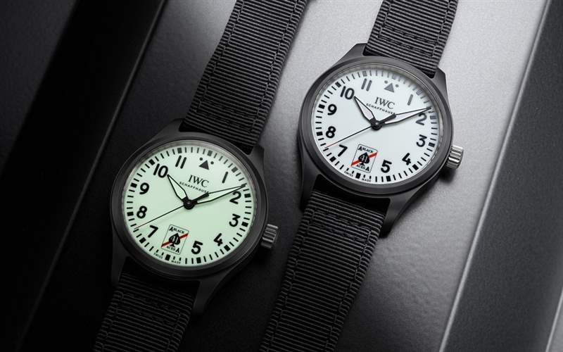 IWC萬國推出Pilot’s Watch Automatic 41 Black Aces黑桃A特別版腕表：夜光表盤-復刻表