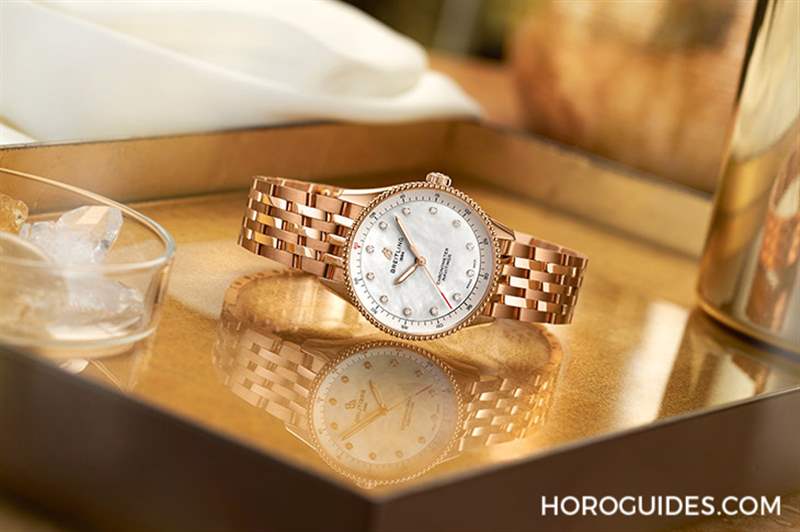 輕霧粉與淺藍(lán)色珍珠母貝面盤Navitimer也可以唯美-復(fù)刻表