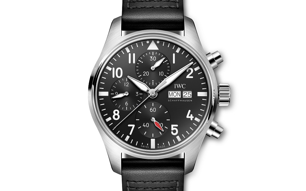 萬國推出Pilot’s Watch Chronograph 41黑色表盤計時碼表-復刻表