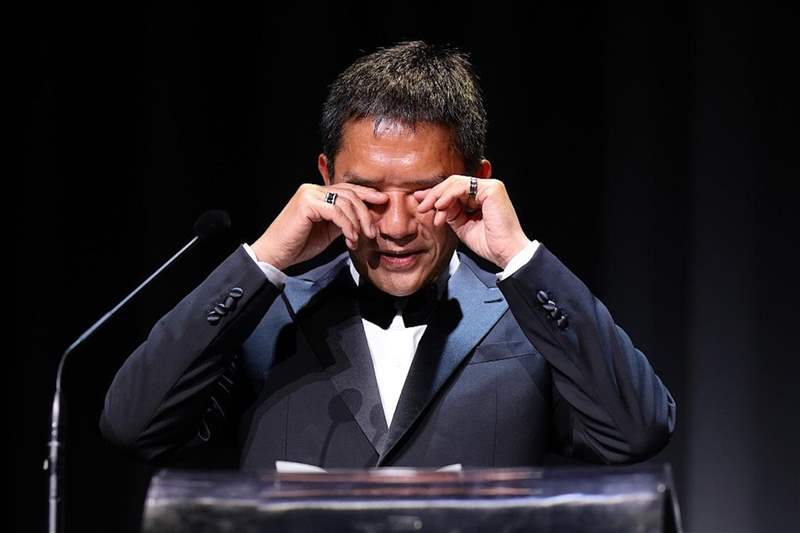 圖片來源:視覺中國 梁朝偉勇奪威尼斯終身成就獎成亞洲首例手上配飾反映個人特質(zhì)-復(fù)刻表