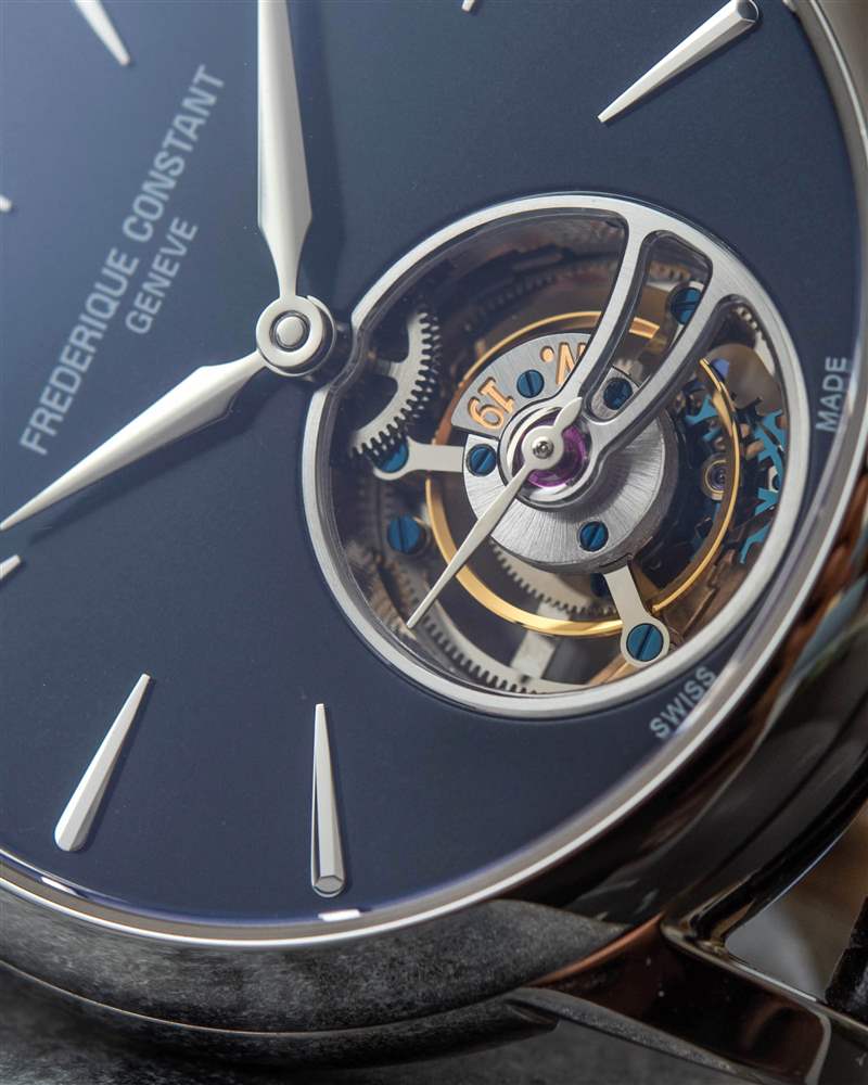 手表評論:康斯登制造經典陀飛輪周年紀念手表售價15695美元-復刻表