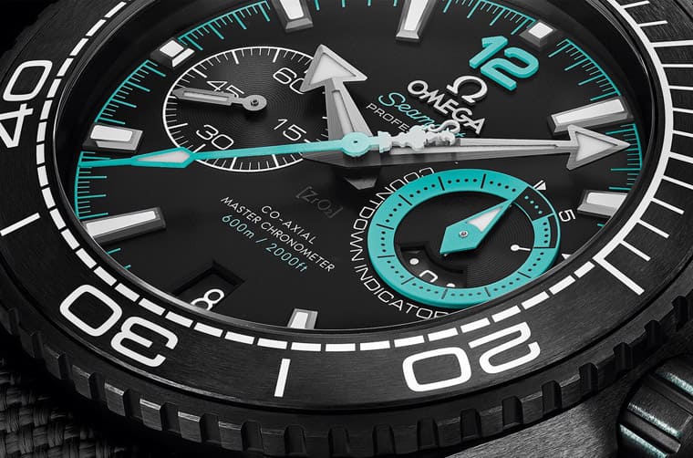 歐米茄以海馬Planet Ocean計時碼表為基礎(chǔ)創(chuàng)作最新阿聯(lián)酋航空紐西蘭ETNZ船隊聯(lián)名表-復(fù)刻表