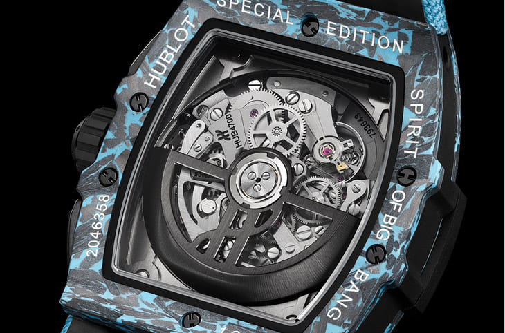 宇舶全新Spirit of Big Bang計時碼表:迷彩藍碳纖維夏日獻禮-復刻表